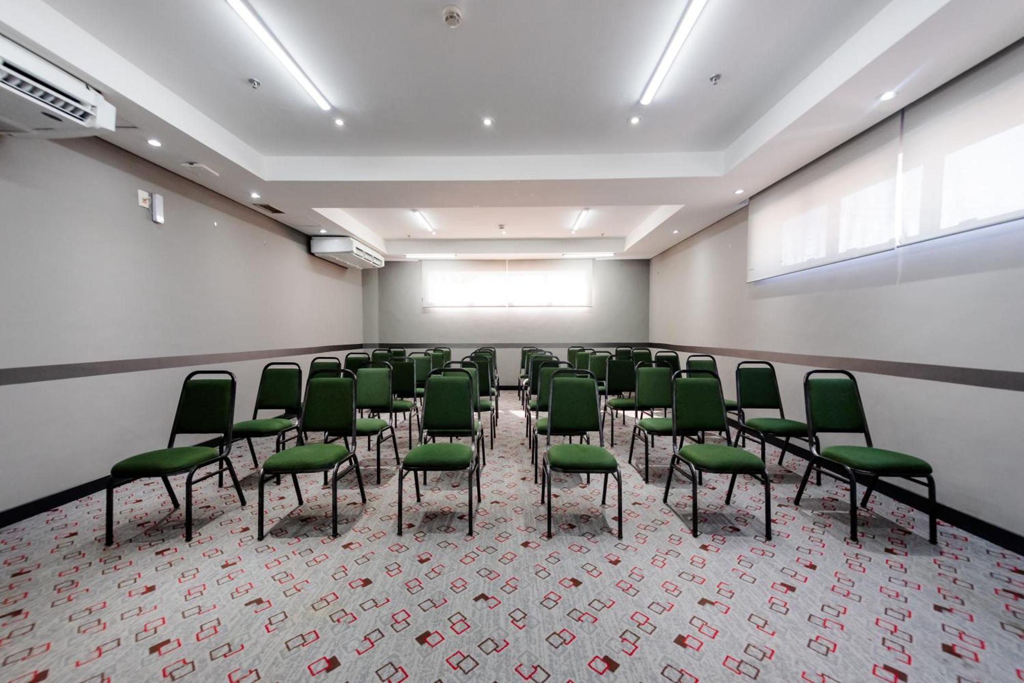 Ibis Criciuma Hotel Criciuma  Exterior photo